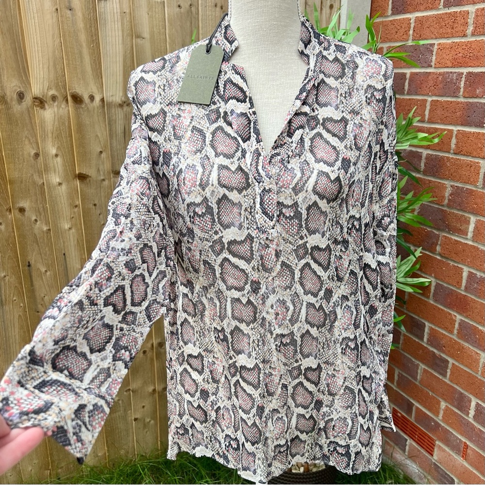 AllSaints Andia Misra UK S Small 8 Snake Animal Print Shirt Blouse Classy - Picture 1 of 8